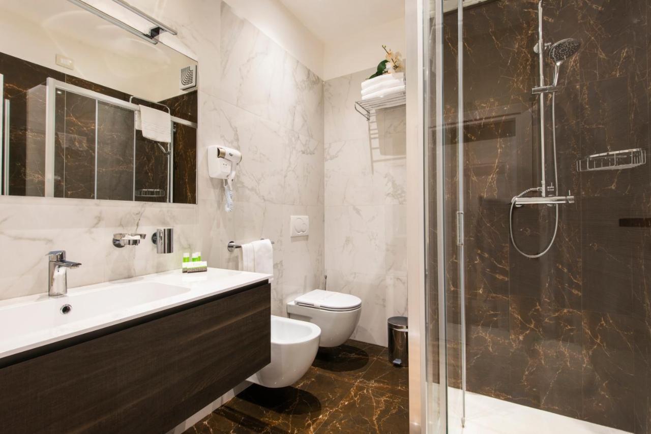 Hotel Regent - In Pieno Centro San Benedetto del Tronto Zewnętrze zdjęcie
